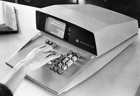 Figure 5 — Victor Comptometer's promotional photograph of the Victor 3900, with its five-line display. Little more than a thousand were made.