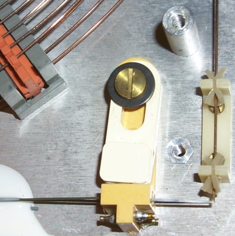 Figure 22 — A 116x delay-line transducer: the single nickel tape welded to the beryllium-copper wire.