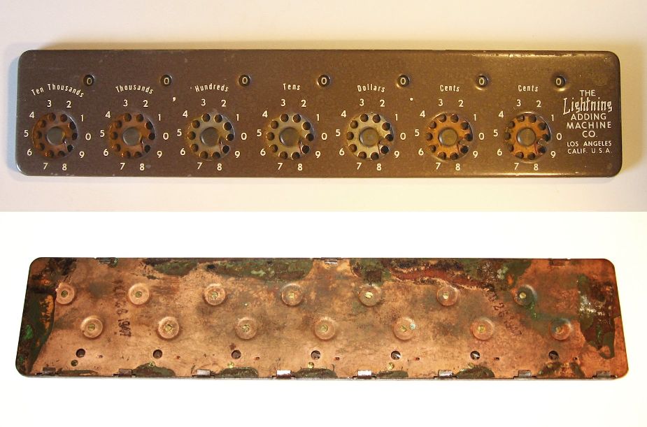 Figure 9 — A brown Los Angeles Lightning of 1947, front and back: no clearing lever.