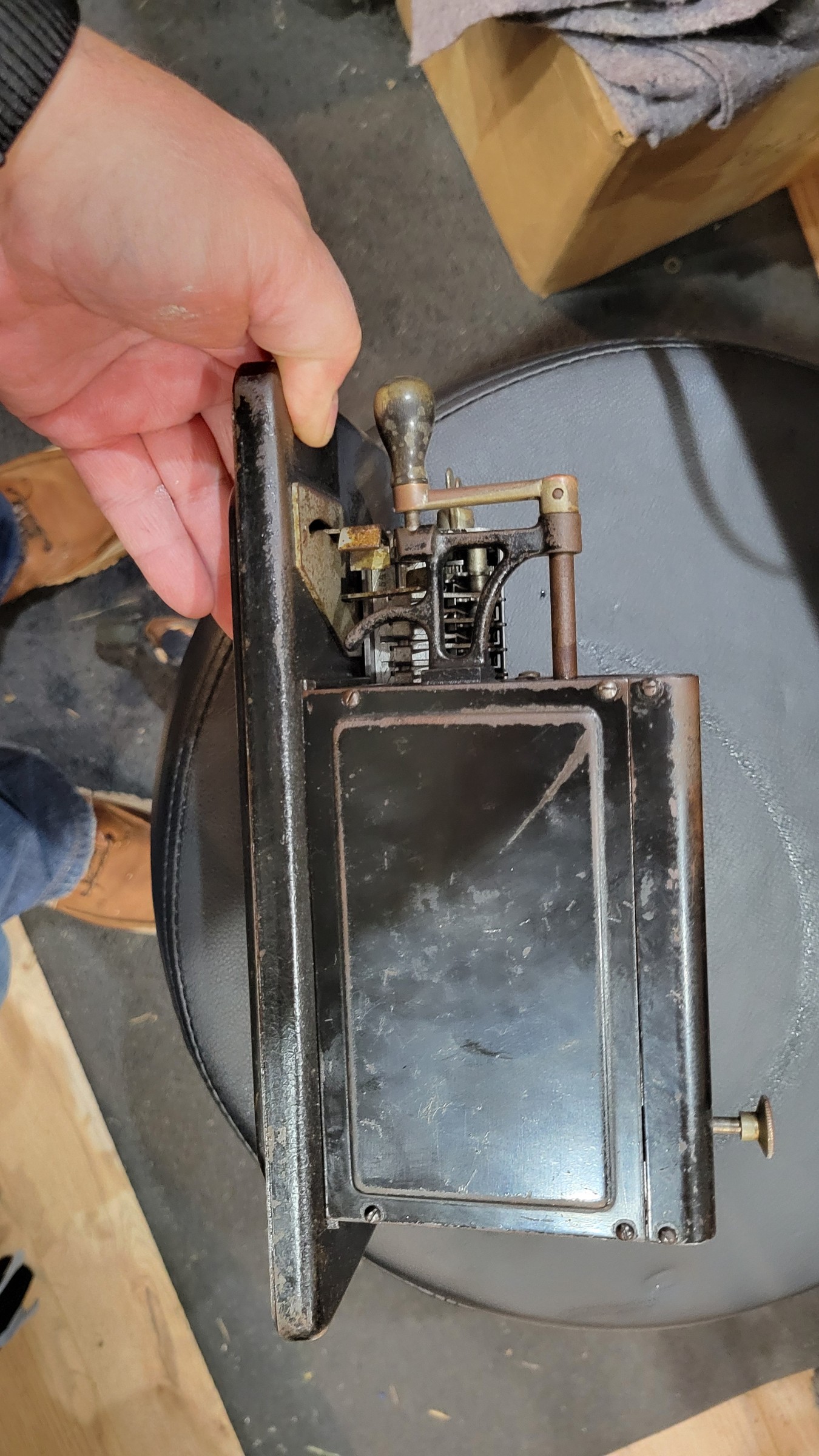 Figure 11 — The right-hand side of my Manus: the crank on its curved bracket over the drive, and the right-hand clearing wing. The curved crank-axle bearing is one of the first-variant features.